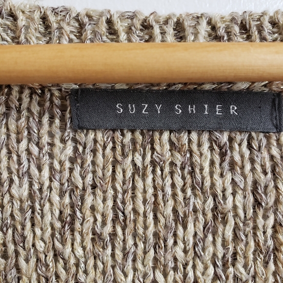 Women's Knit Top | Suzy Sheir - Picture 2 of 7